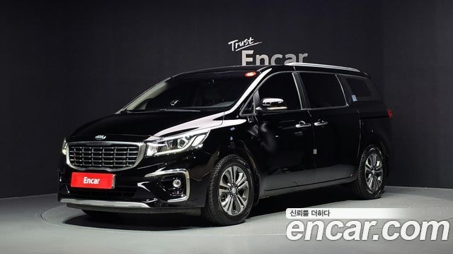 Kia Carnival 9-Sitzer Luxury