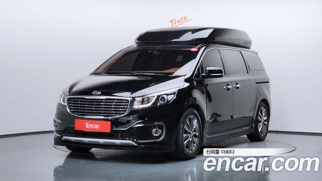 Kia Canival 9-Seater High Limousine Noblesse