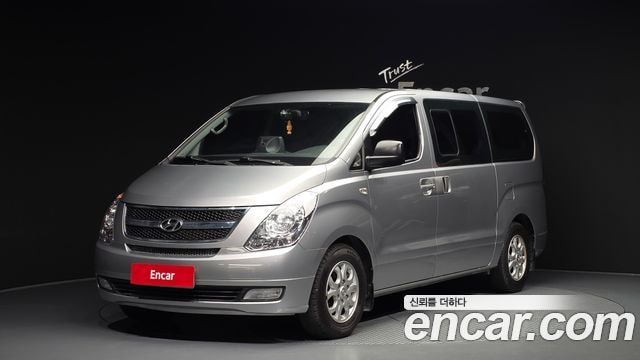 Hyundai Starex 11-Sitzer Kombi CVX Luxury