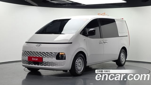 Hyundai Staria Cargo 5-Sitzer Smart