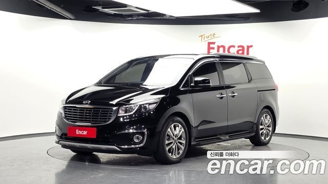 Kia Carnival 9-Sitzer Luxury