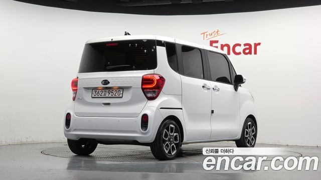 Kia RAY Signature