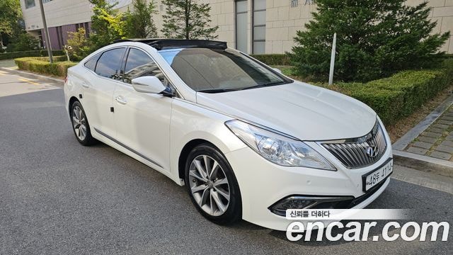 Hyundai Grandeur HG300 Premium