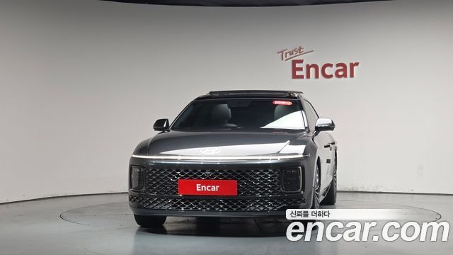 Hyundai Grandeur Hybrid Calligraphy
