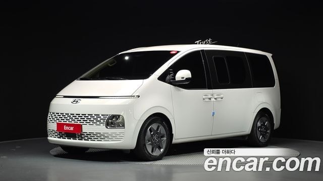 Hyundai Staria 4WD Tourer 11-Sitzer Modern
