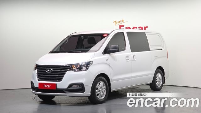 Hyundai Starex Van 5-Sitzer Smart