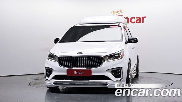 Kia Carnival 9-Sitzer Noblesse Special
