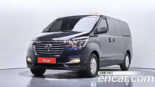 Hyundai Starex Van 5-Sitzer Modern