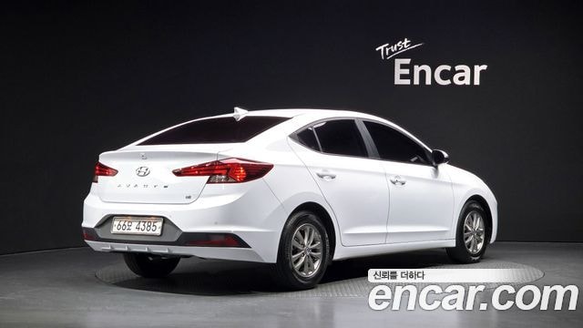 Hyundai Avante 1.6 Smart