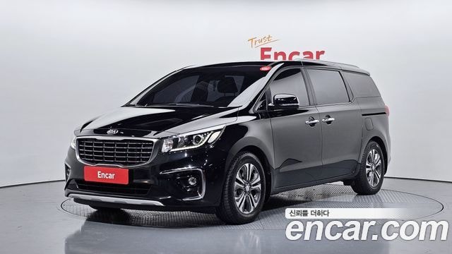 Kia Carnival 9-Sitzer Luxury