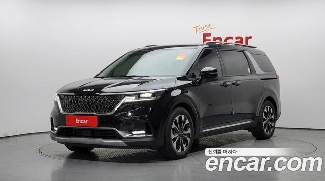Kia Canival Diesel 9-Seater Prestige