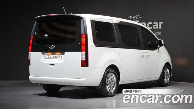 Hyundai Staria Tourer 11-Sitzer Modern