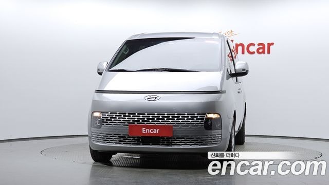 Hyundai Staria Cargo 5-Sitzer Modern