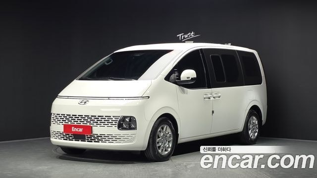 Hyundai Staria Cargo 5-Sitzer Modern