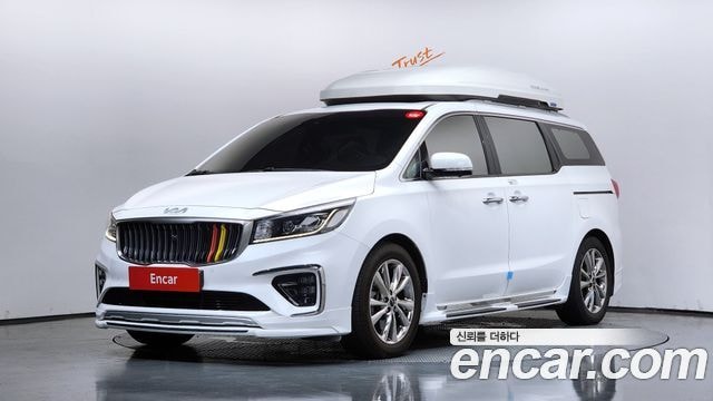 Kia Carnival 9-Sitzer Noblesse Special
