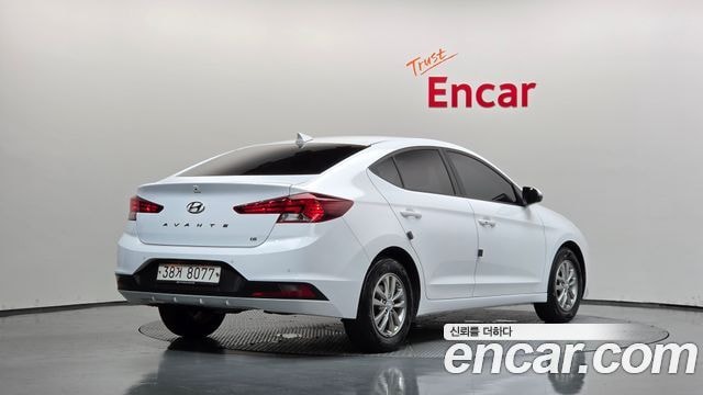Hyundai Avante 1.6 Smart