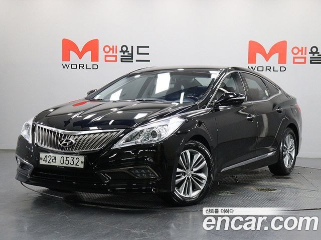 Hyundai Grandeur HG240 Modern