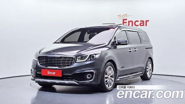 Kia Canival 9-Seater Noblesse