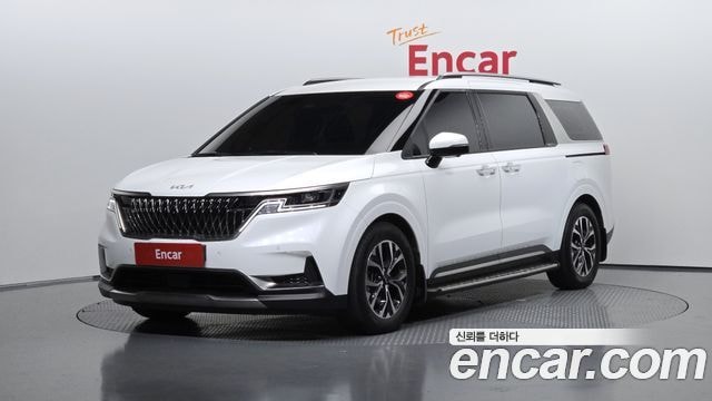 Kia Canival Diesel 9-Seater Noblesse