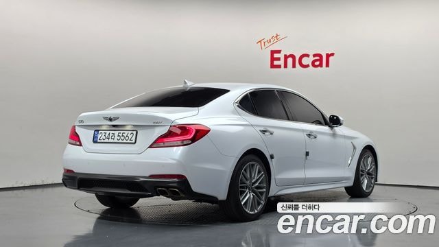 Genesis G70 2.0T Elite
